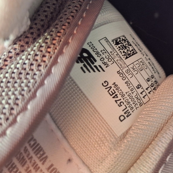 New Balance Gray Athletic Shoes - Picture 5 of 5